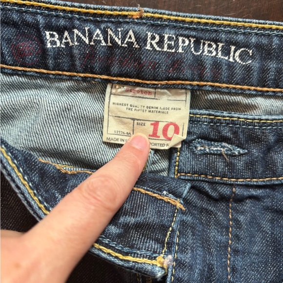 Banana Republic Blue Denim Skirt - Picture 2 of 3